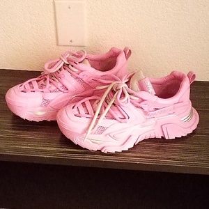 Steve Madden Sneakers